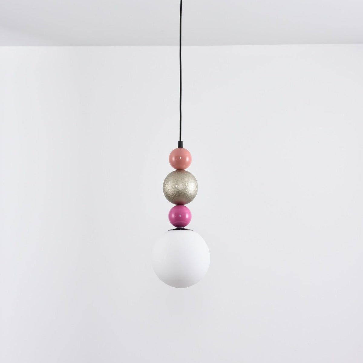 Eshaisra Noordse kunst ronde ballen stapelende glas hanglamp