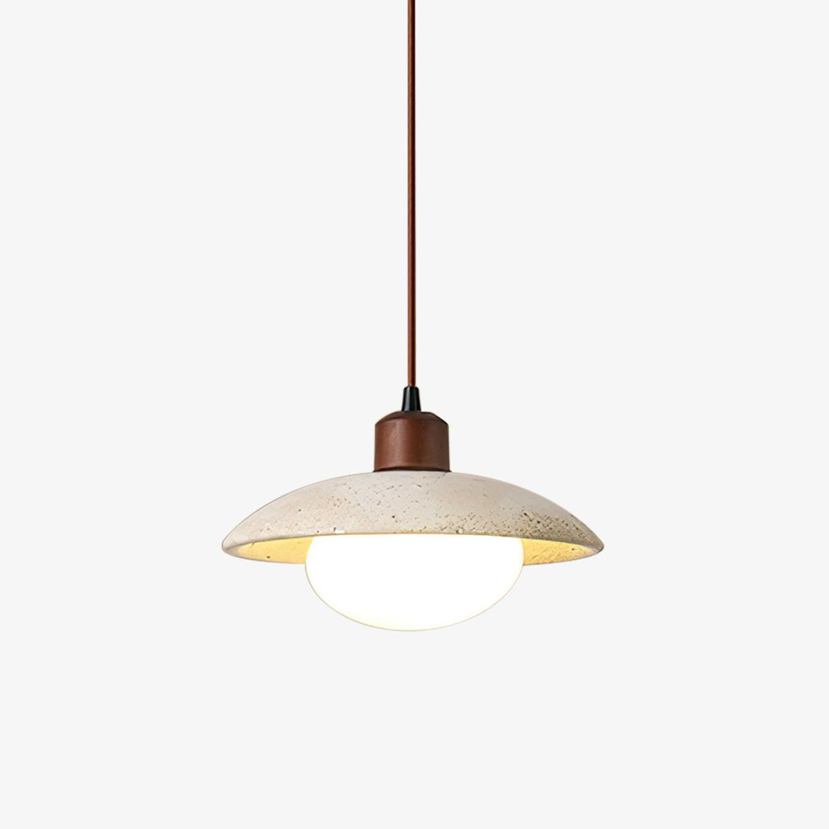 Delora hanglamp met bolvormige kap van geel travertin