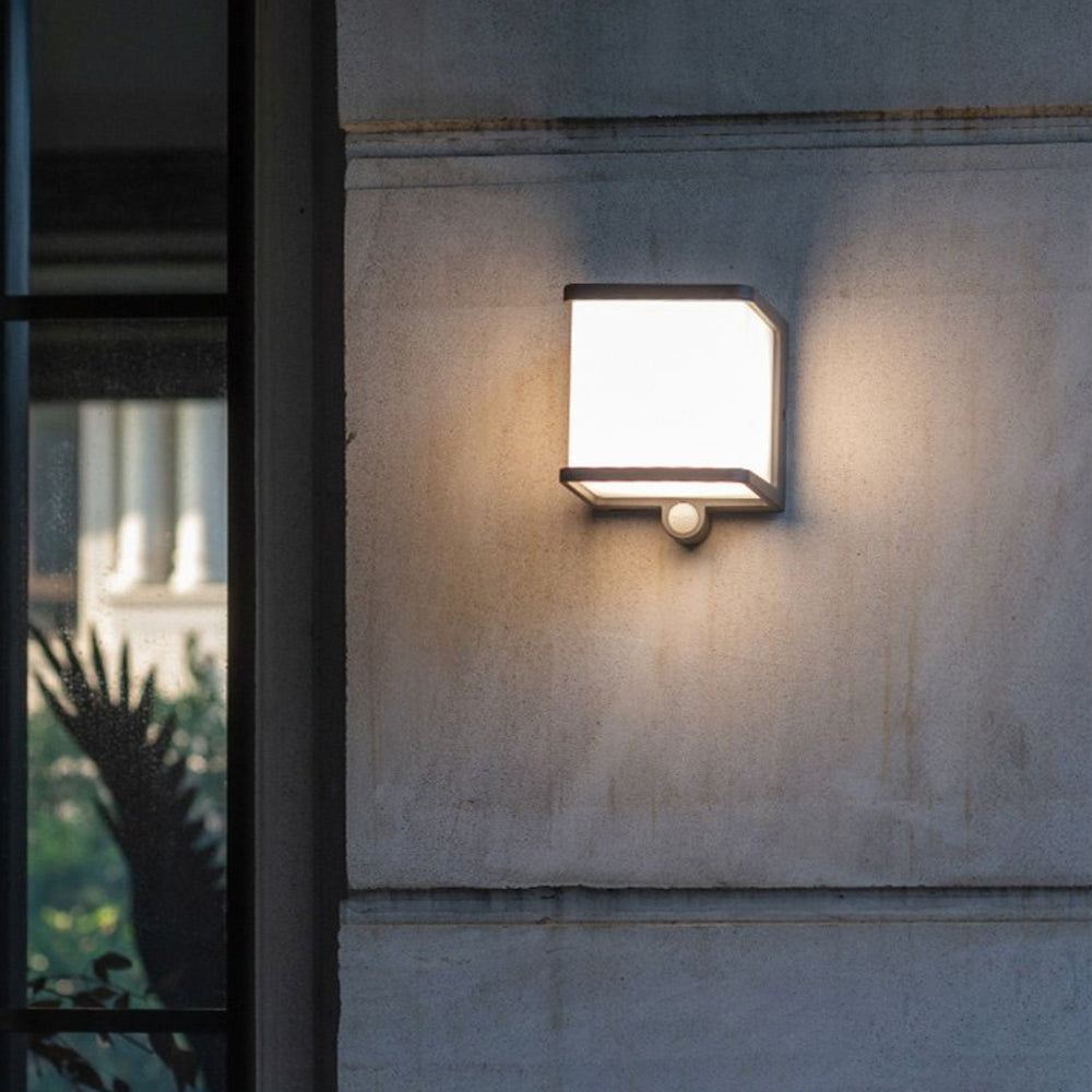 Orr Modern LED Wandlamp Witte Zwart Sensor Solar Metaal Buiten