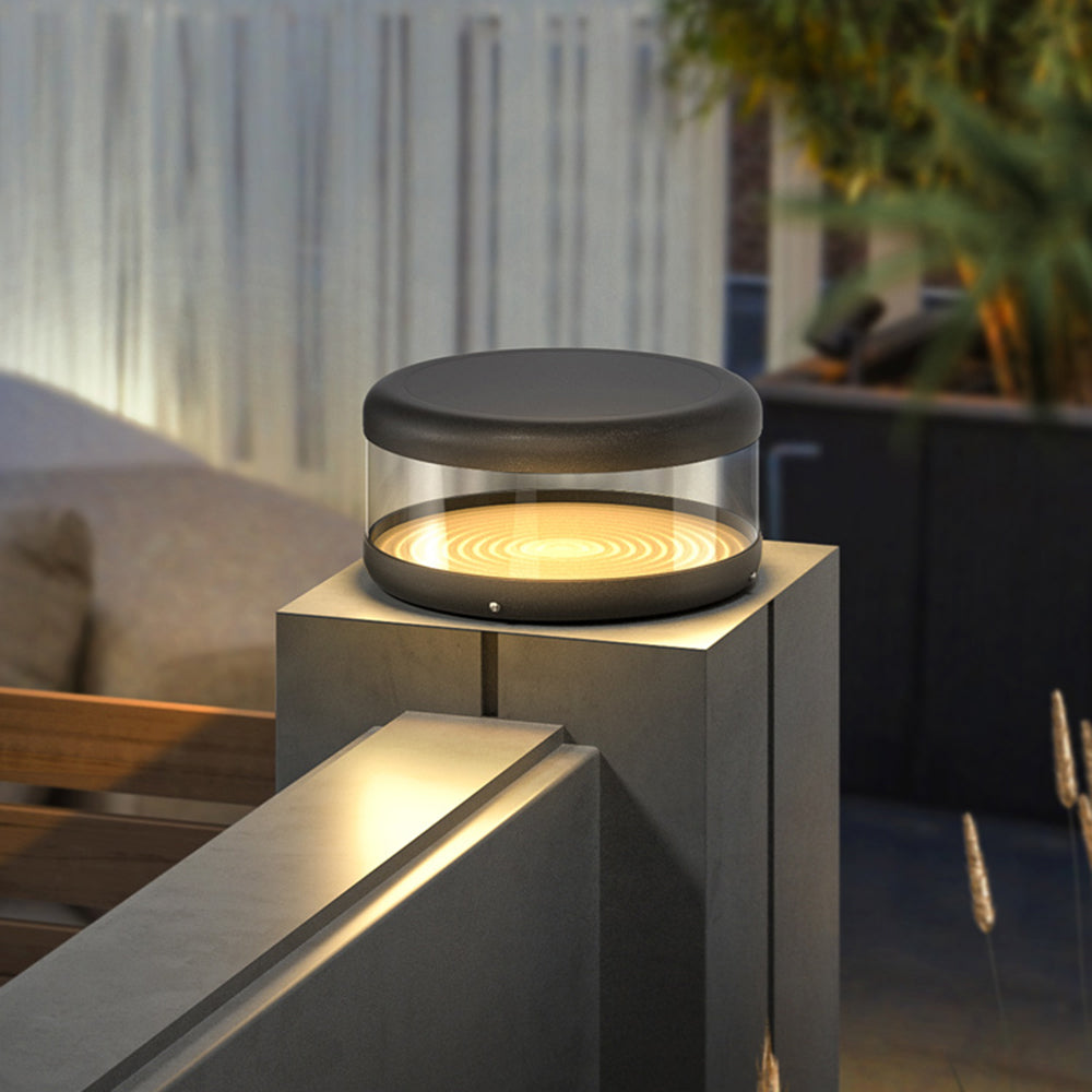 Riley Moderne Zonne Energie Buitenlamp Zwart Metaal/Acryl Tuin/Balkon