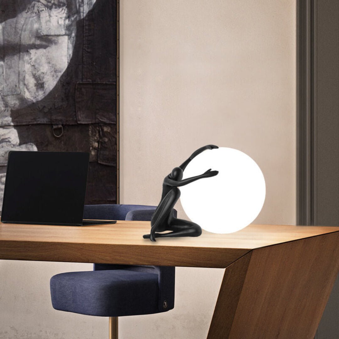 Cosmo Humanoid Ball Holding tafellamp