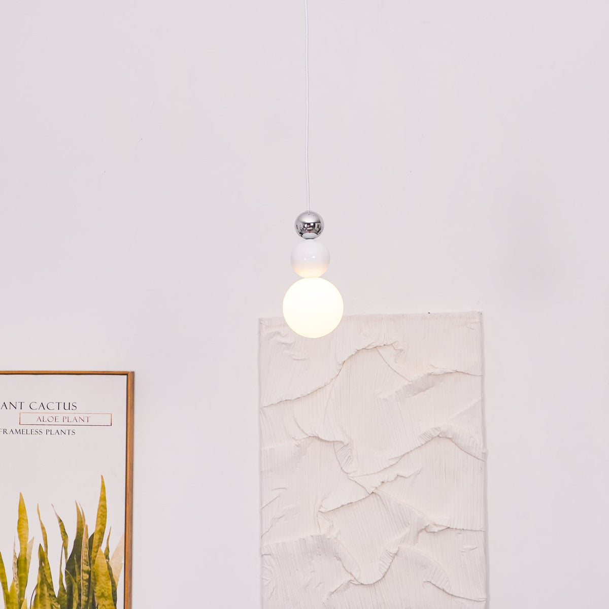 Elynd Acryl drie-ballen hanglamp