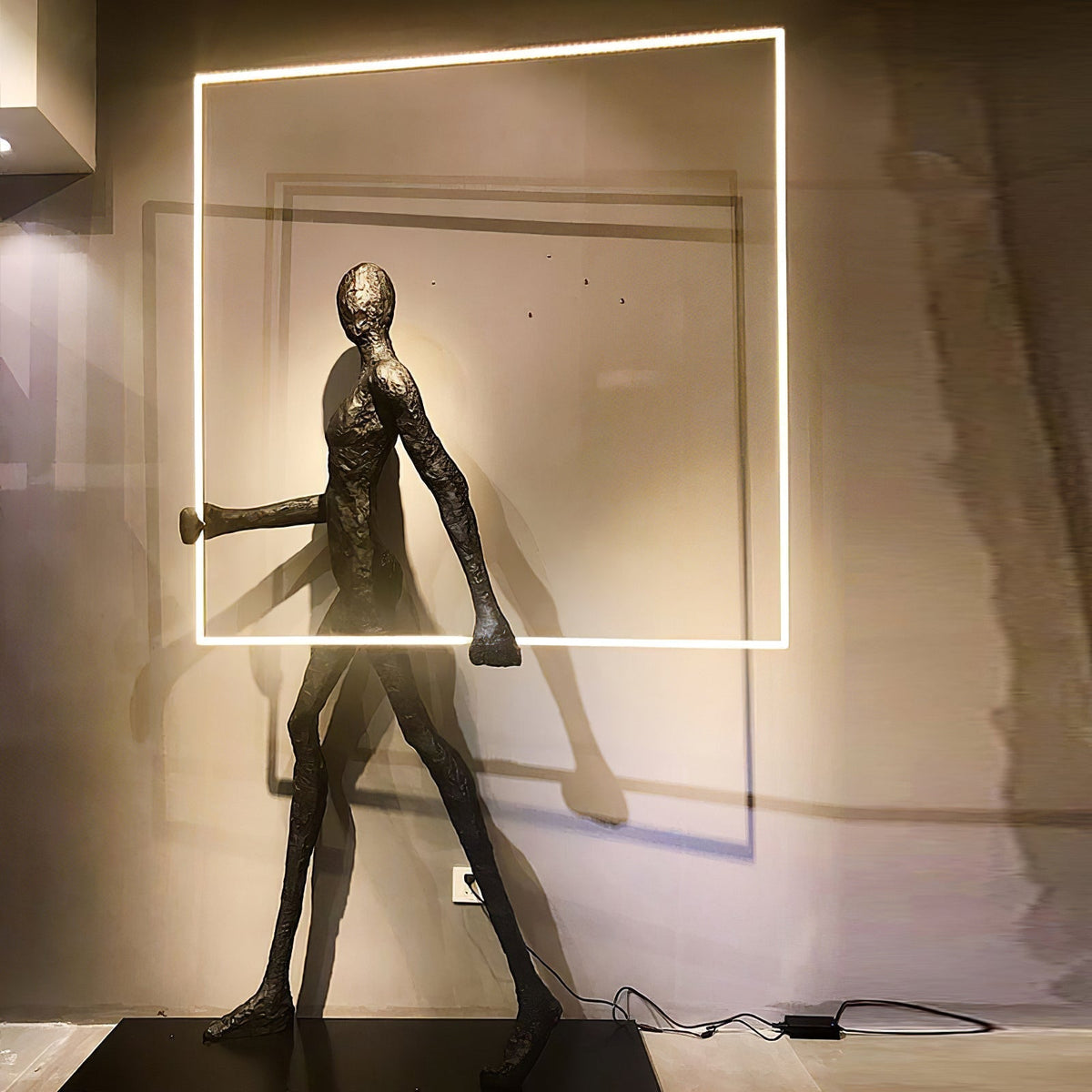 Cirarelia vloerlamp sculptuur LED figuur