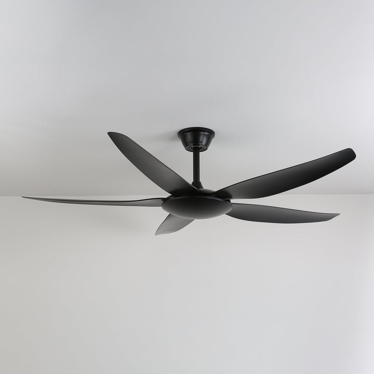 Onyxa minimalistisch plafondventilator met verlichting