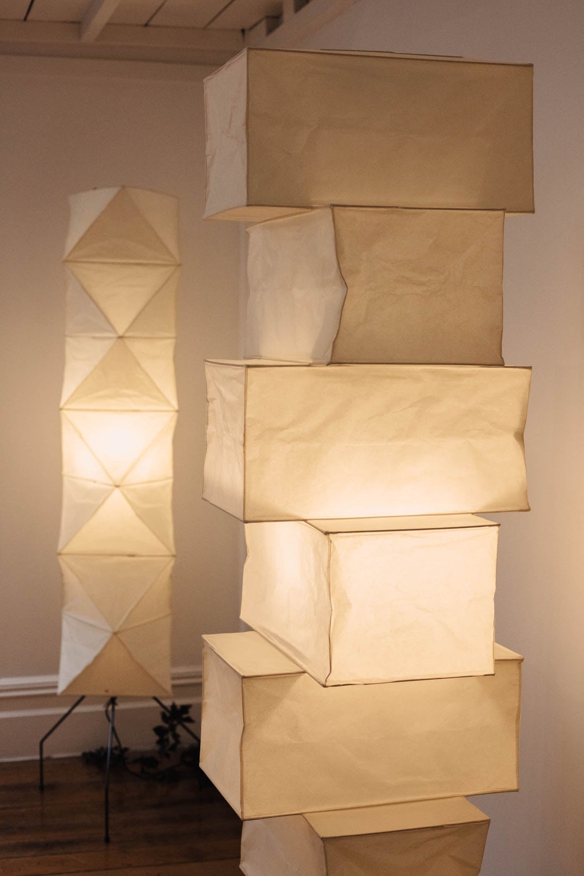 Avara vloerlamp van rijstpapier