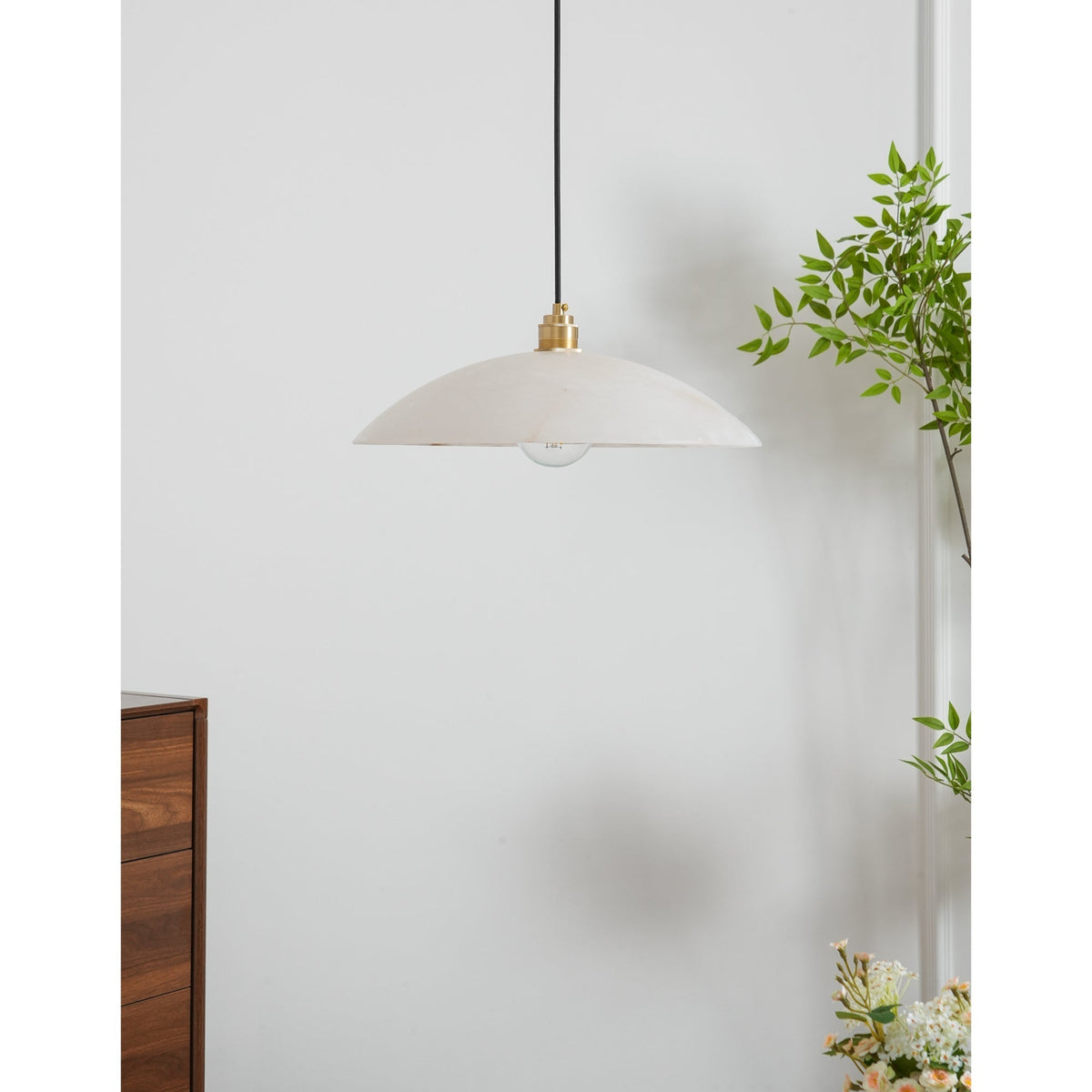 Ljomuvyd Individual Creativity koepelvormige albasten hanglamp
