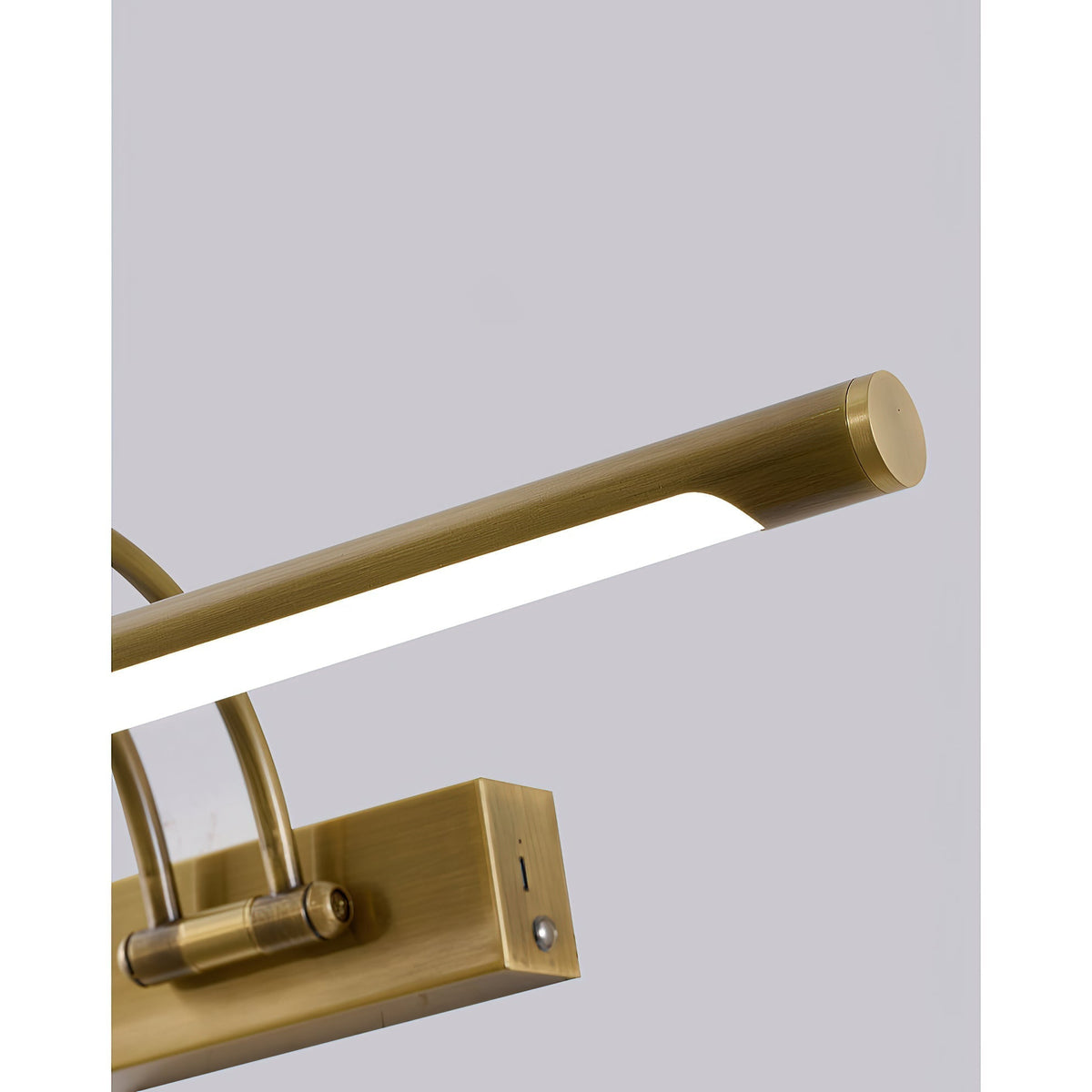 Rovienne wandlamp