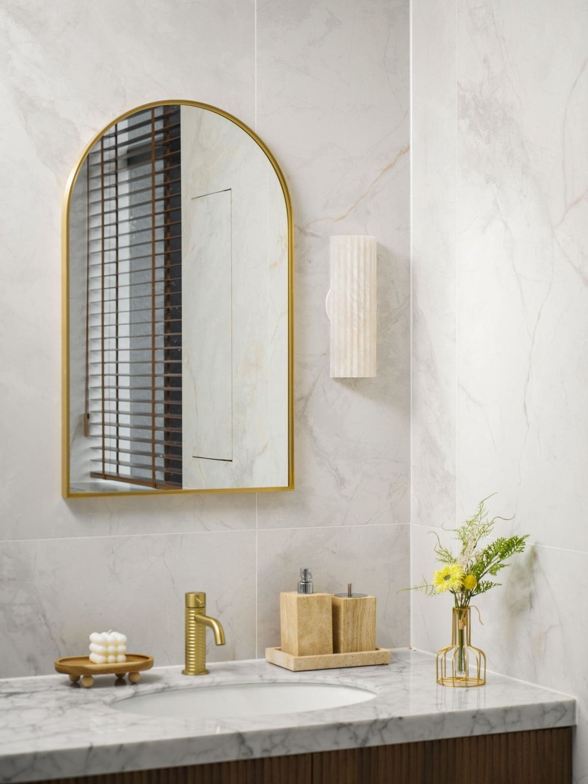 Orvian wandlamp Albast Minimalistisch