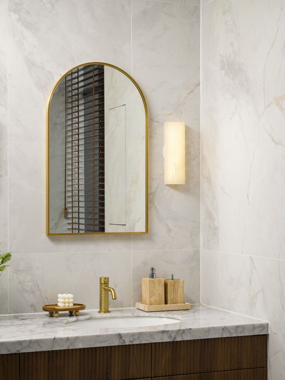 Orvian wandlamp Albast Minimalistisch