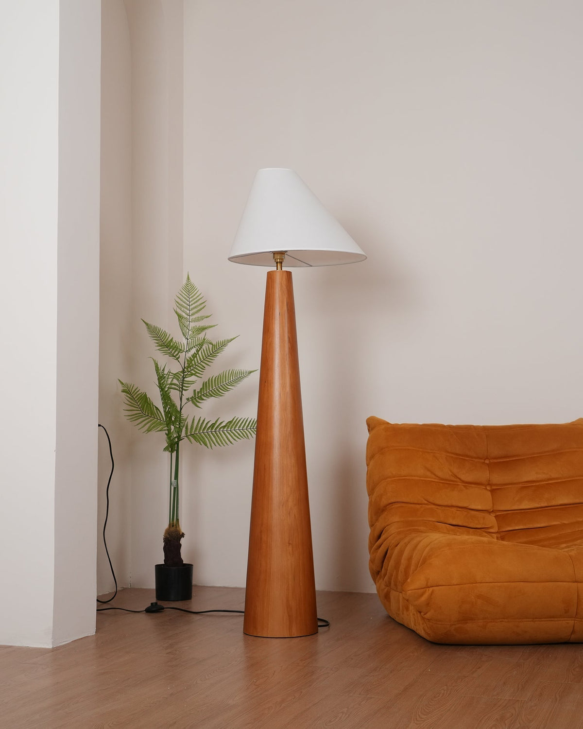Pinnacle minimalistisch Houten vloerlamp