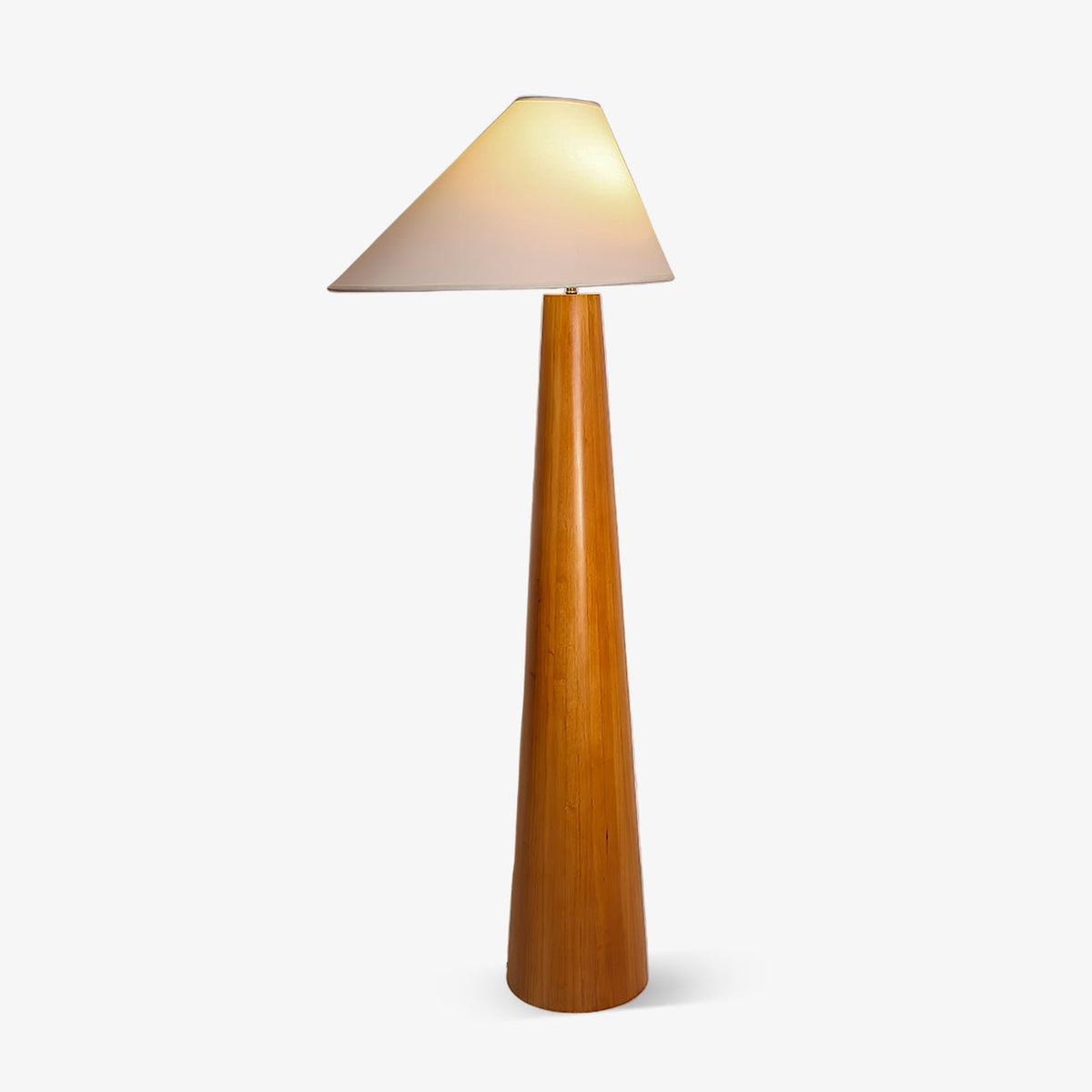 Pinnacle minimalistisch Houten vloerlamp