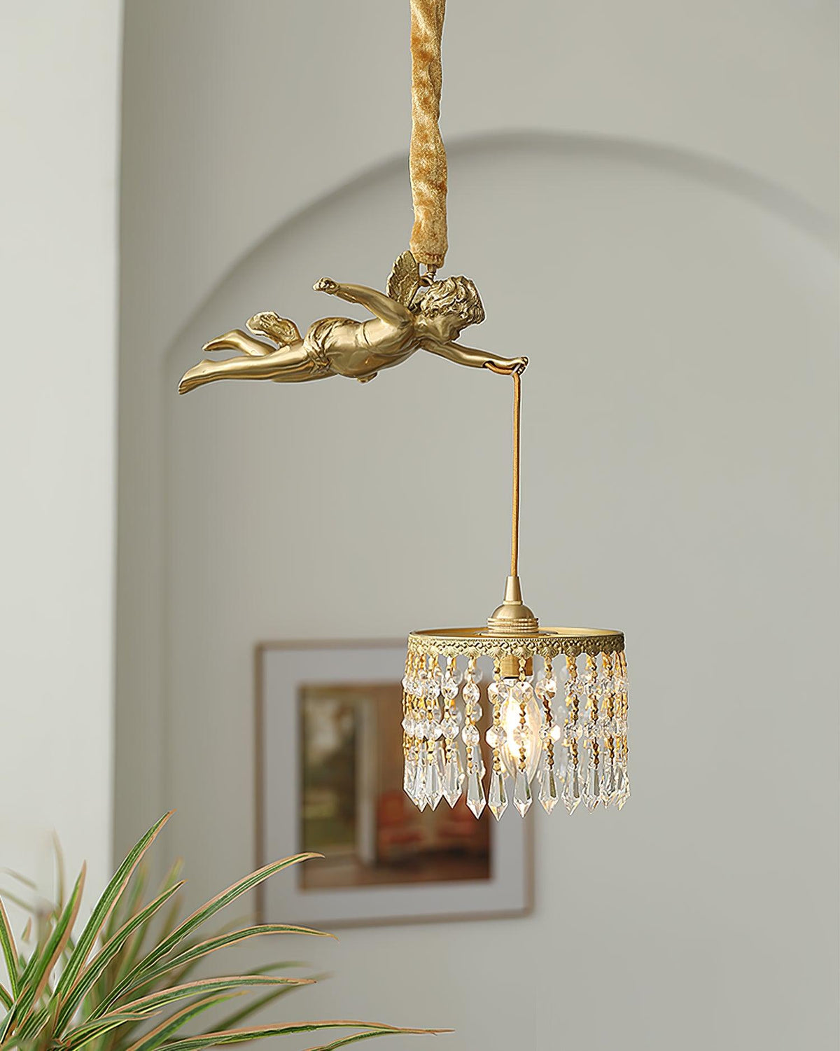Calytra hanglamp in messing met kristal