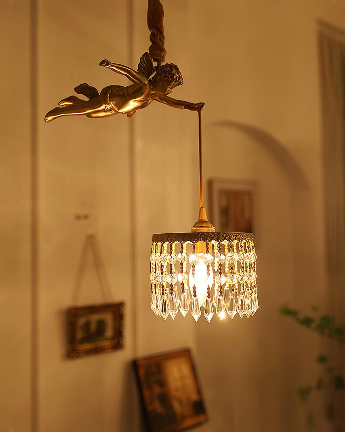 Calytra hanglamp in messing met kristal