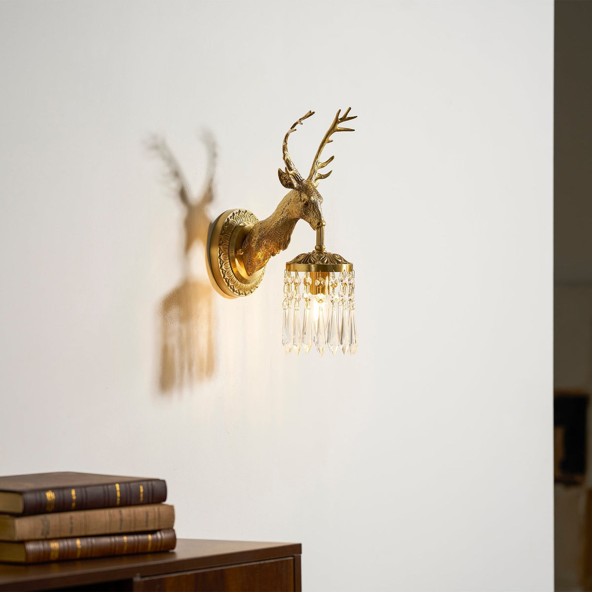 Antler kristallen wandlamp