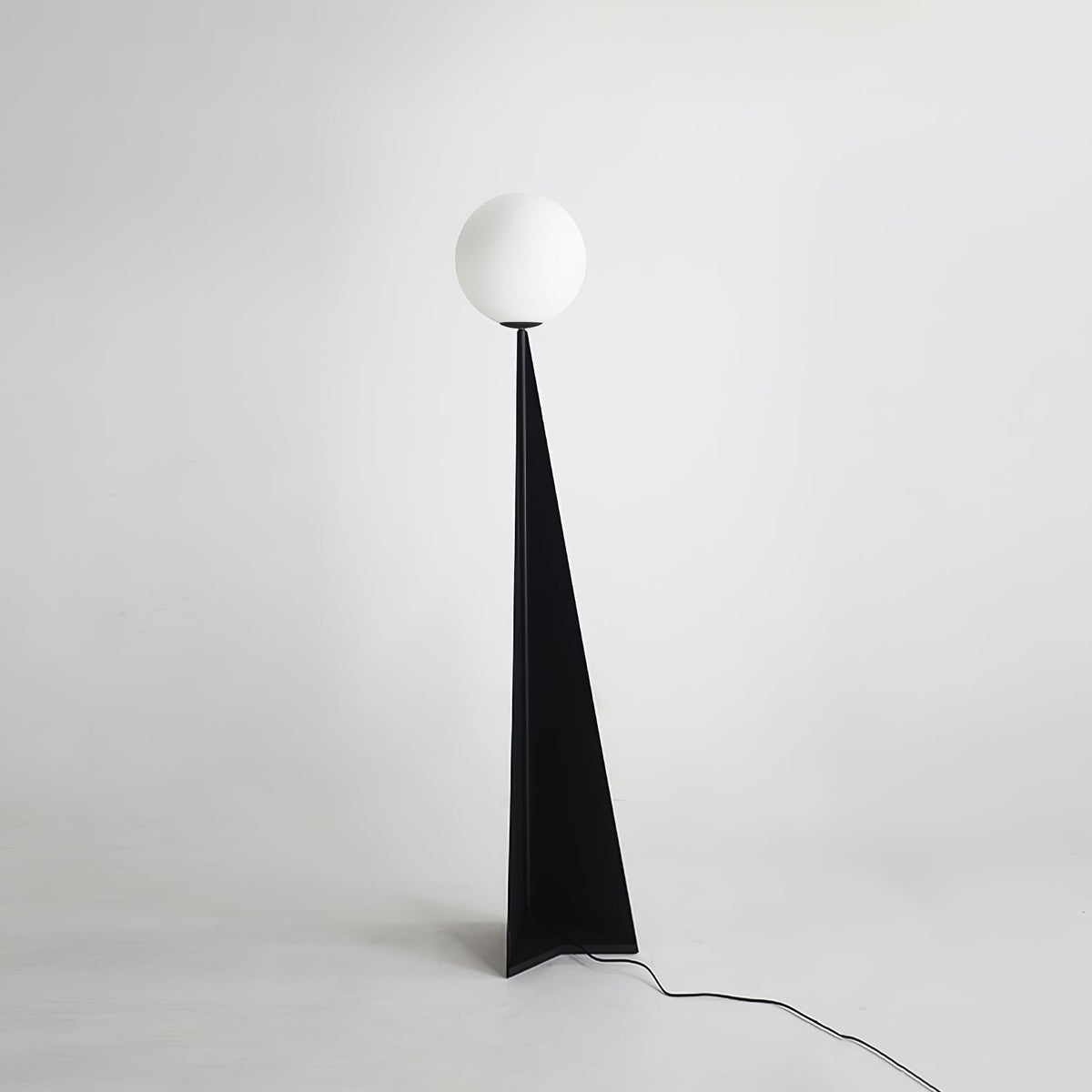 Vertex Minimalistische vloerlamp met bolvormige kap