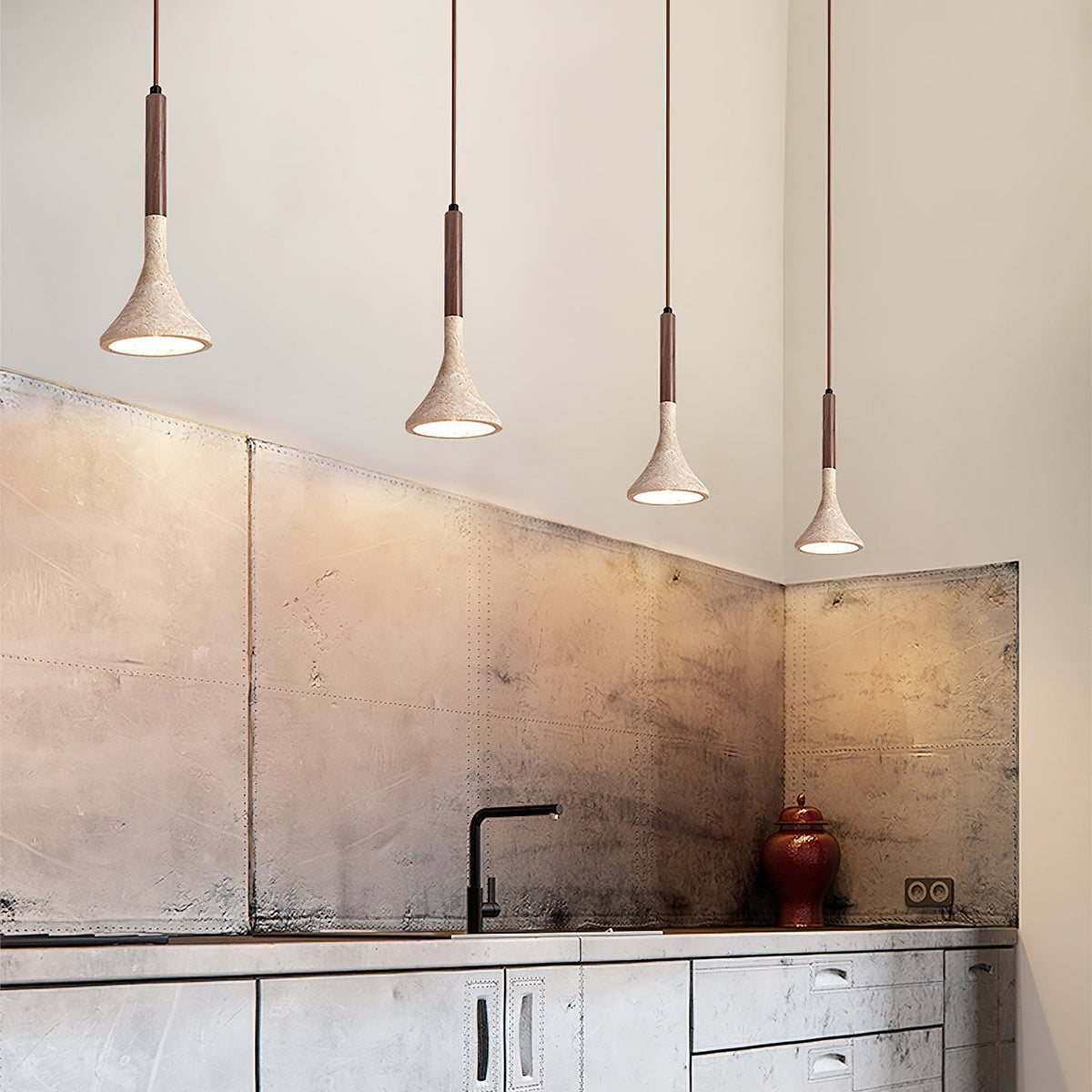 Taviaya minimalistische hanglamp van travertin