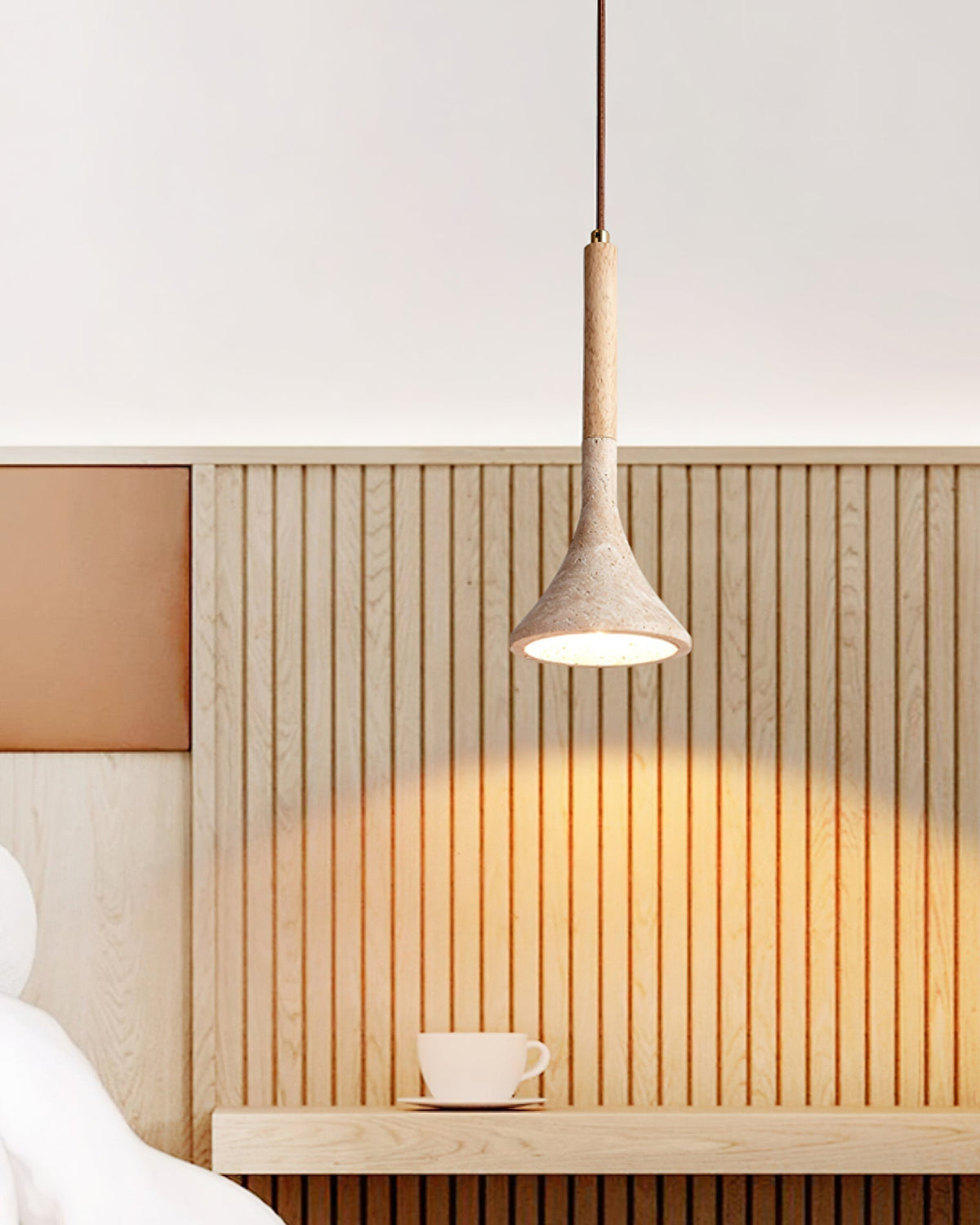 Taviaya minimalistische hanglamp van travertin