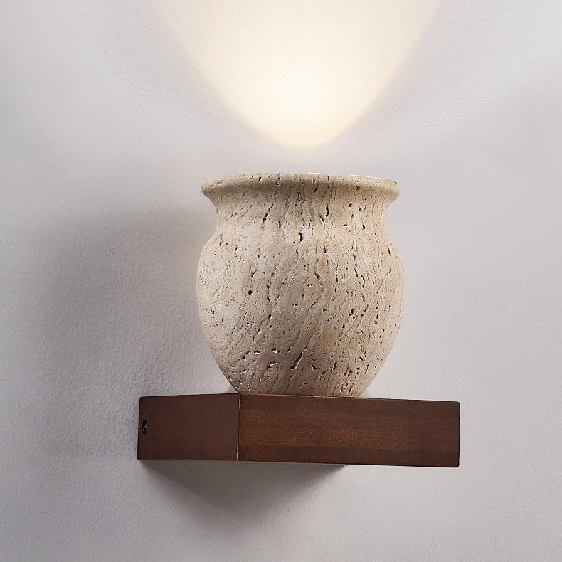 Teriinine sculpturale wandlamp