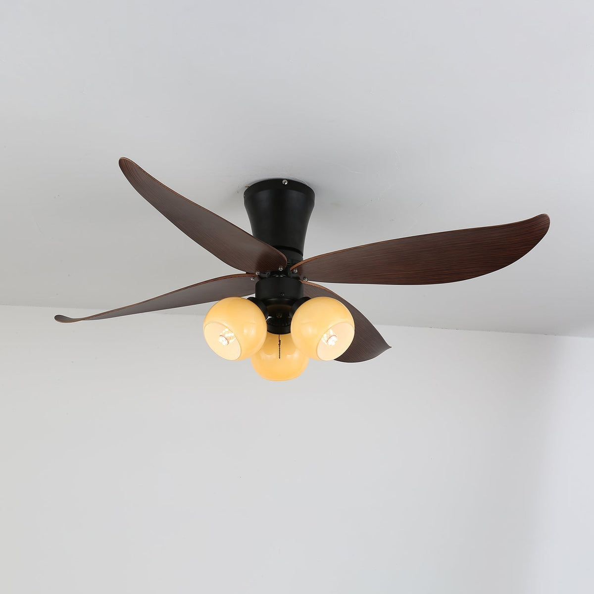 Lunair Vintage plafondventilator met verlichting van walnoothout en glas