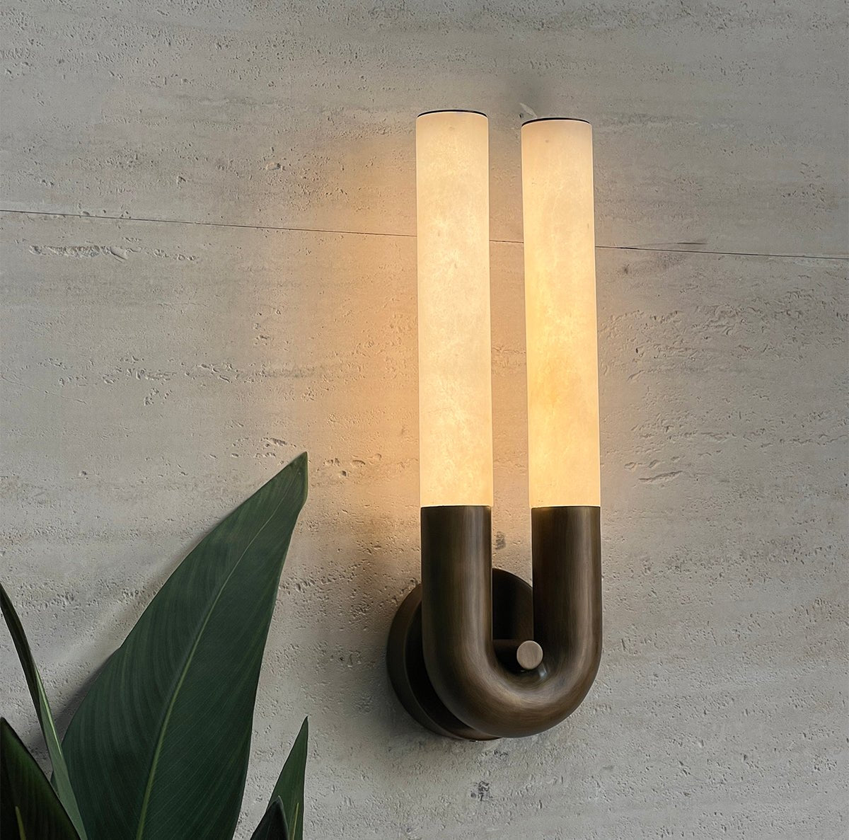 Orvella Arch albasten wandlamp