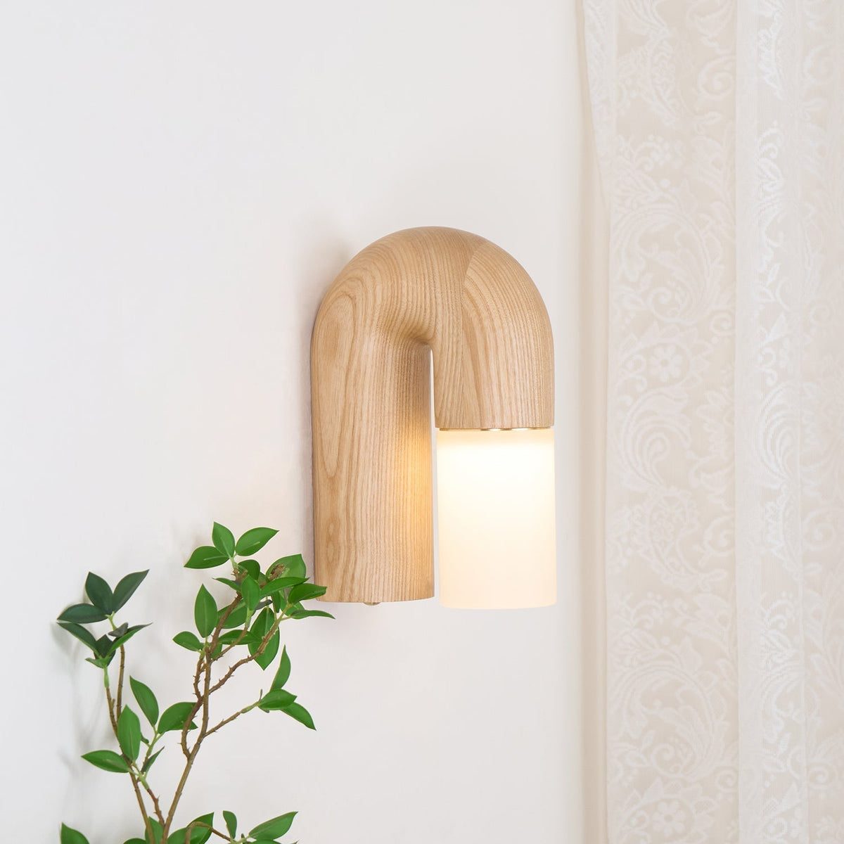 King Moderne minimalistische wandlamp van hout
