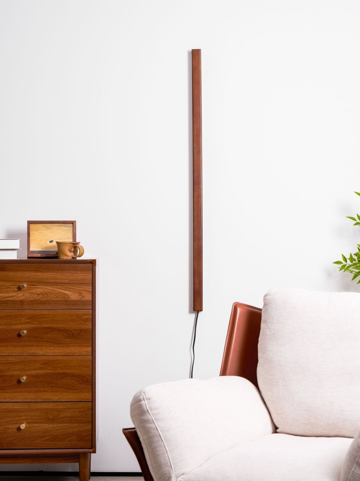 Bryf wandlamp Lineair Hout Met Stekker