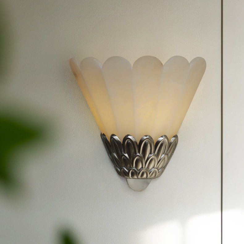 Marbe Vintage Albast Bloemblaad wandlamp