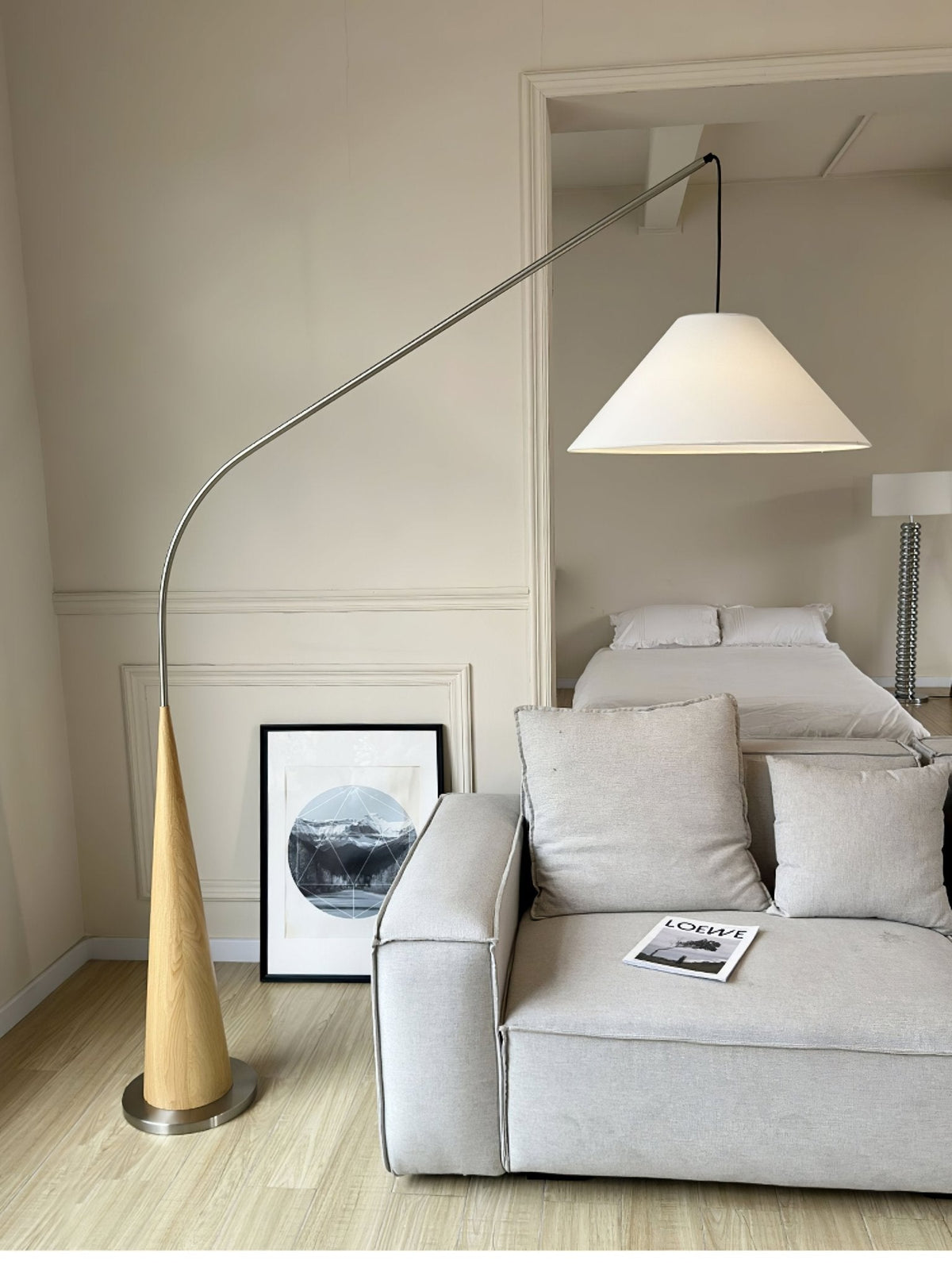 Uriah Minimalistische vloerlamp met stoffen kap