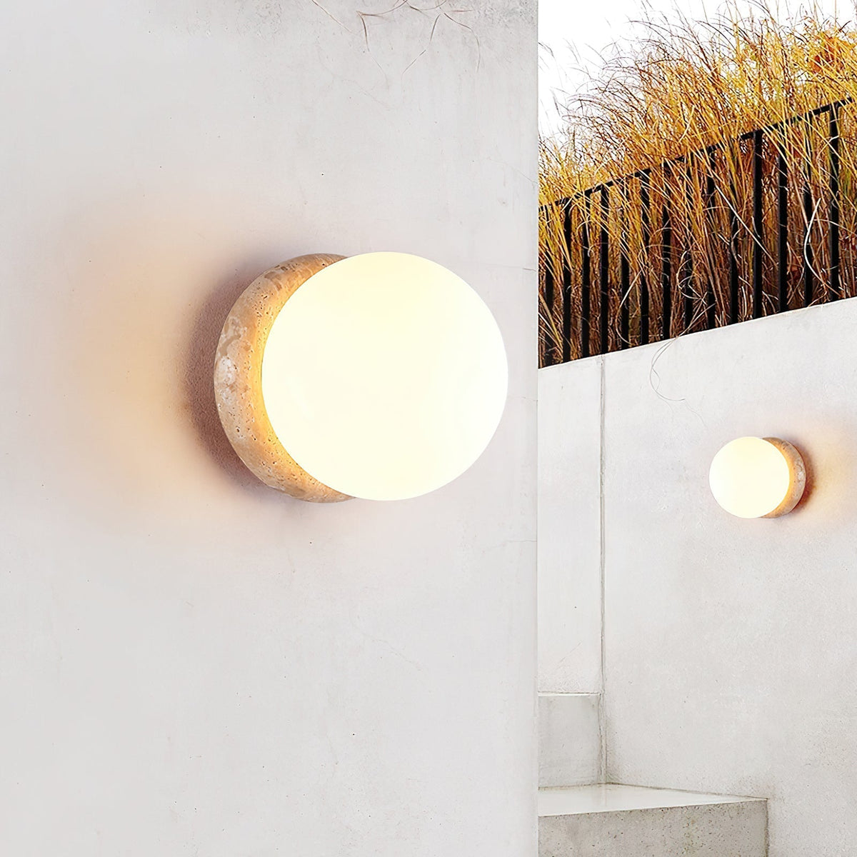 Taverelia ronde plaat wandlamp in geel travertin