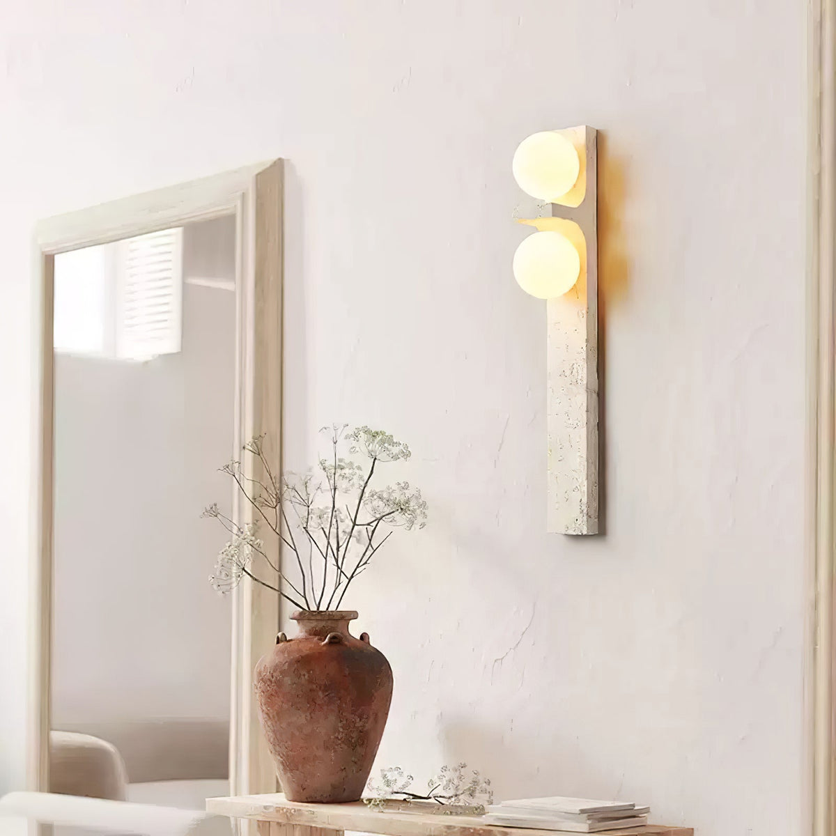 Cassiopeia wandlamp in geel travertin