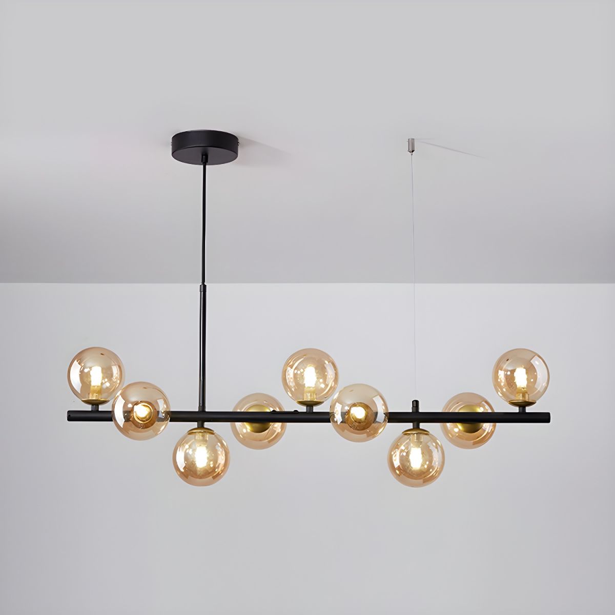 Lioroora kroonluchter met glazen bol goudkleurige afwerking 12-Light