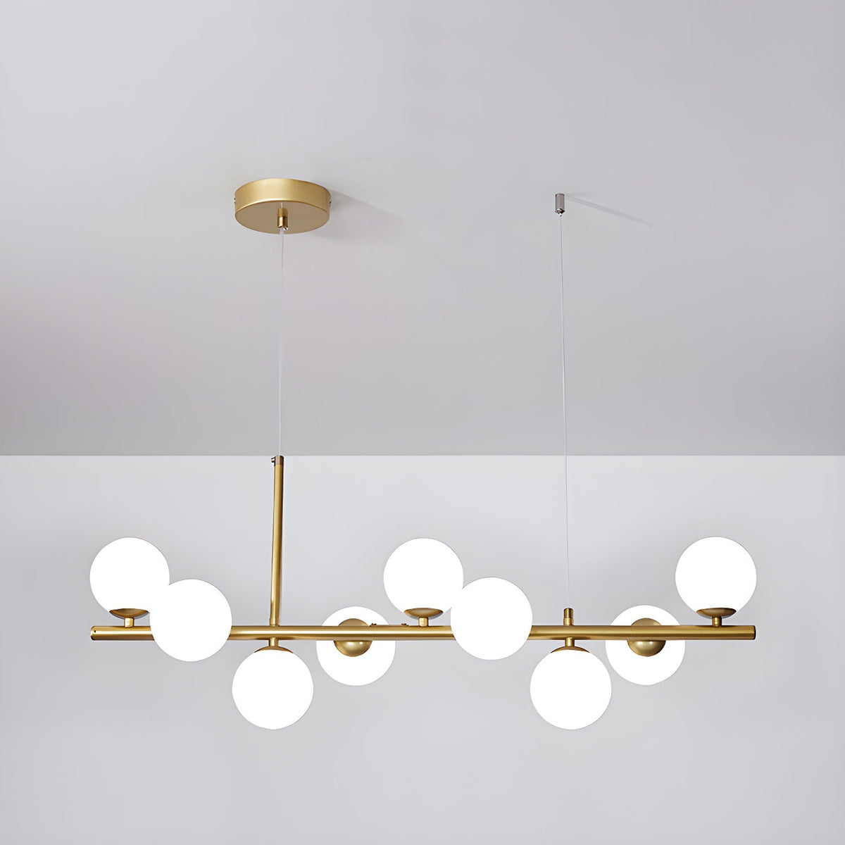 Lioroora kroonluchter met glazen bol goudkleurige afwerking 12-Light