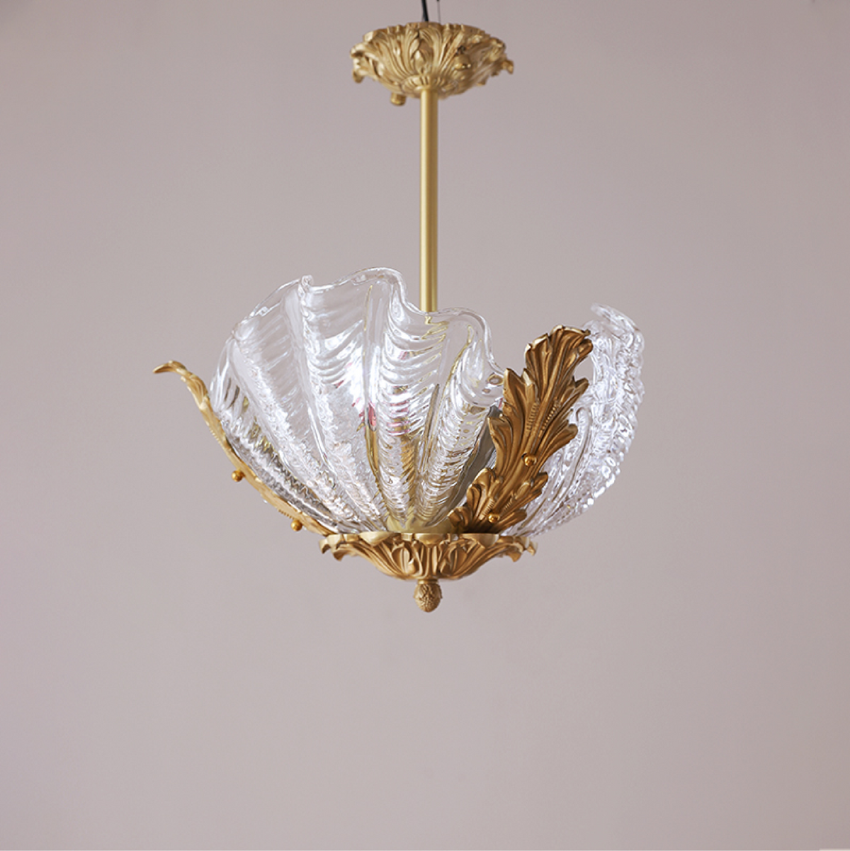 Nacisian kroonluchter met schelpglas