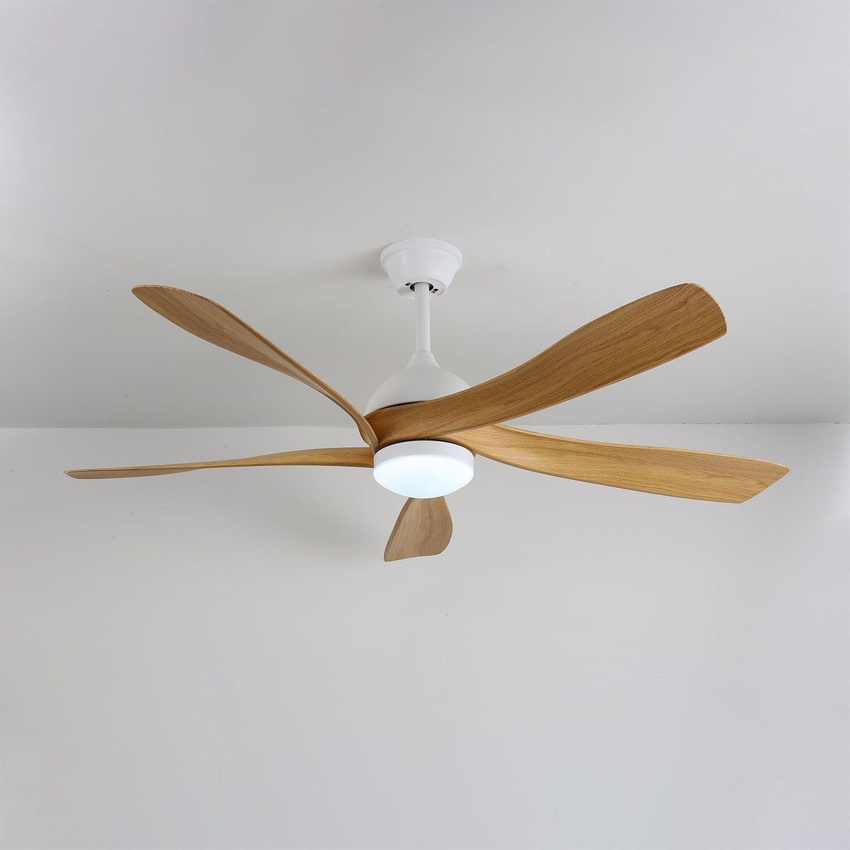 Sylven Moderne plafondventilator met verlichting van hout