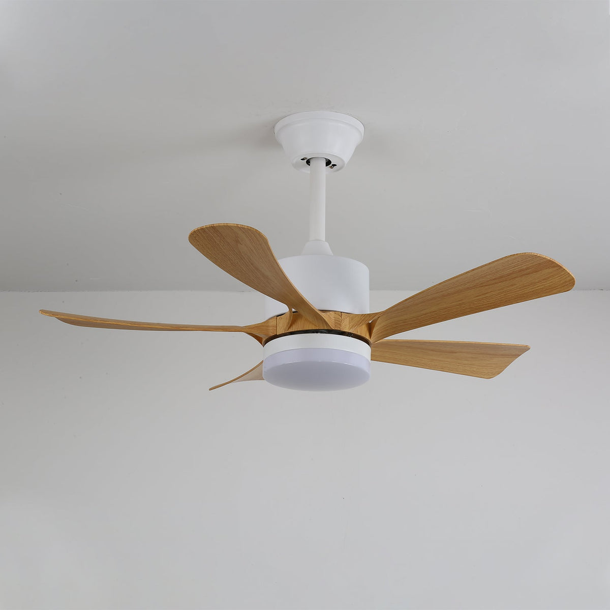 Sylven Moderne plafondventilator met verlichting van hout