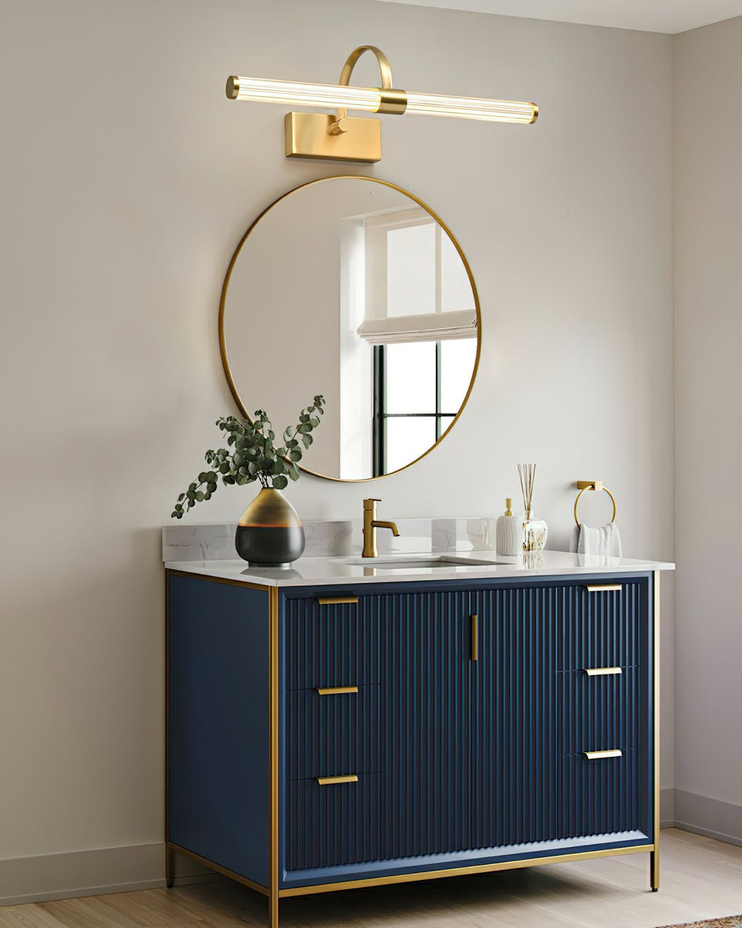 Beryl Moderne minimalistische wandlamp van messing