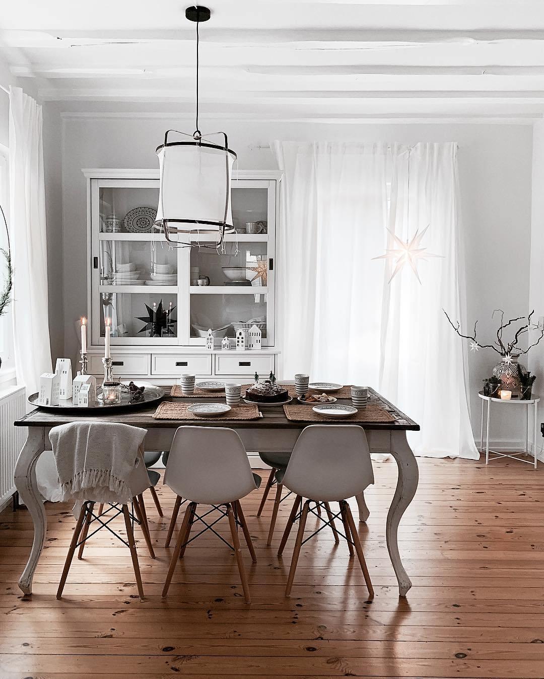 Arioelia hanglamp met bamboe lampenkap voor de woonkamer