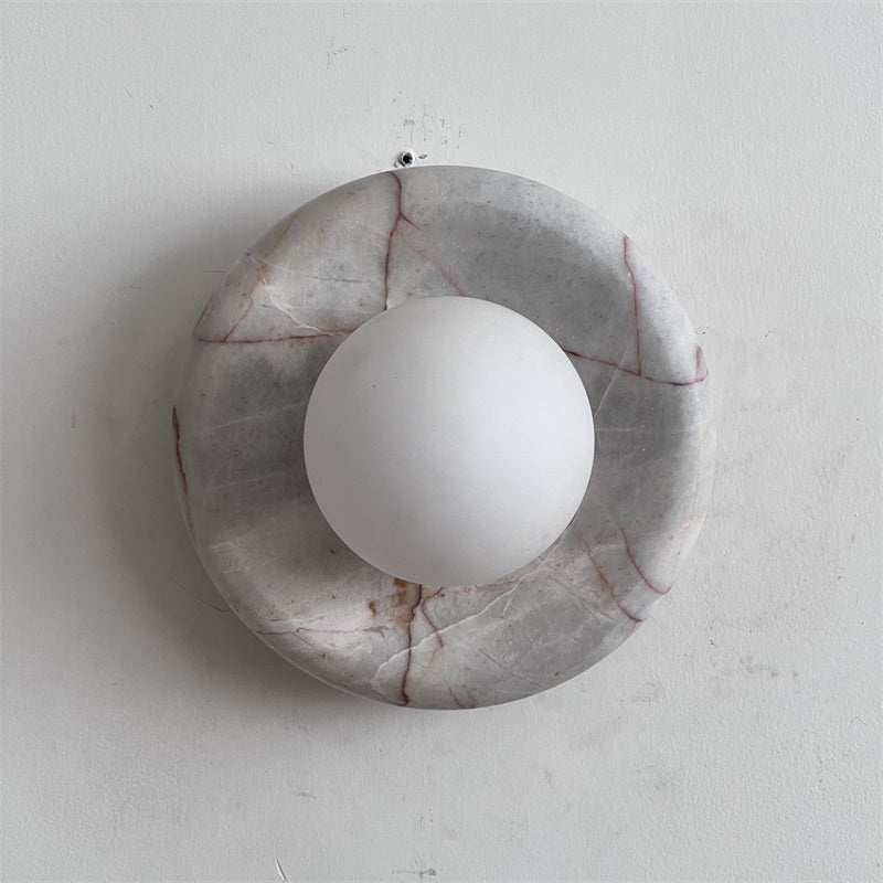 Vomire wandlamp