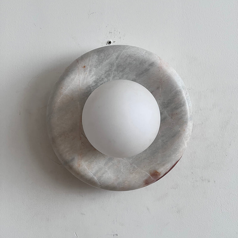 Vomire wandlamp