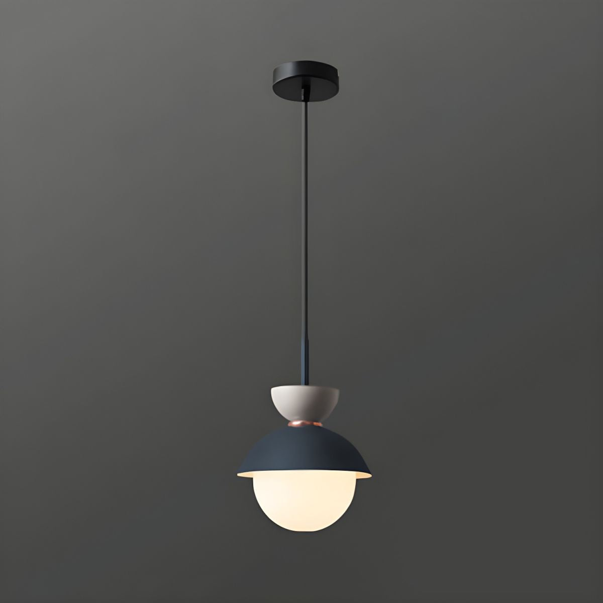 Cairns Nordic Globe LED Hanglamp Kleurrijk Metaal Slaapkamer