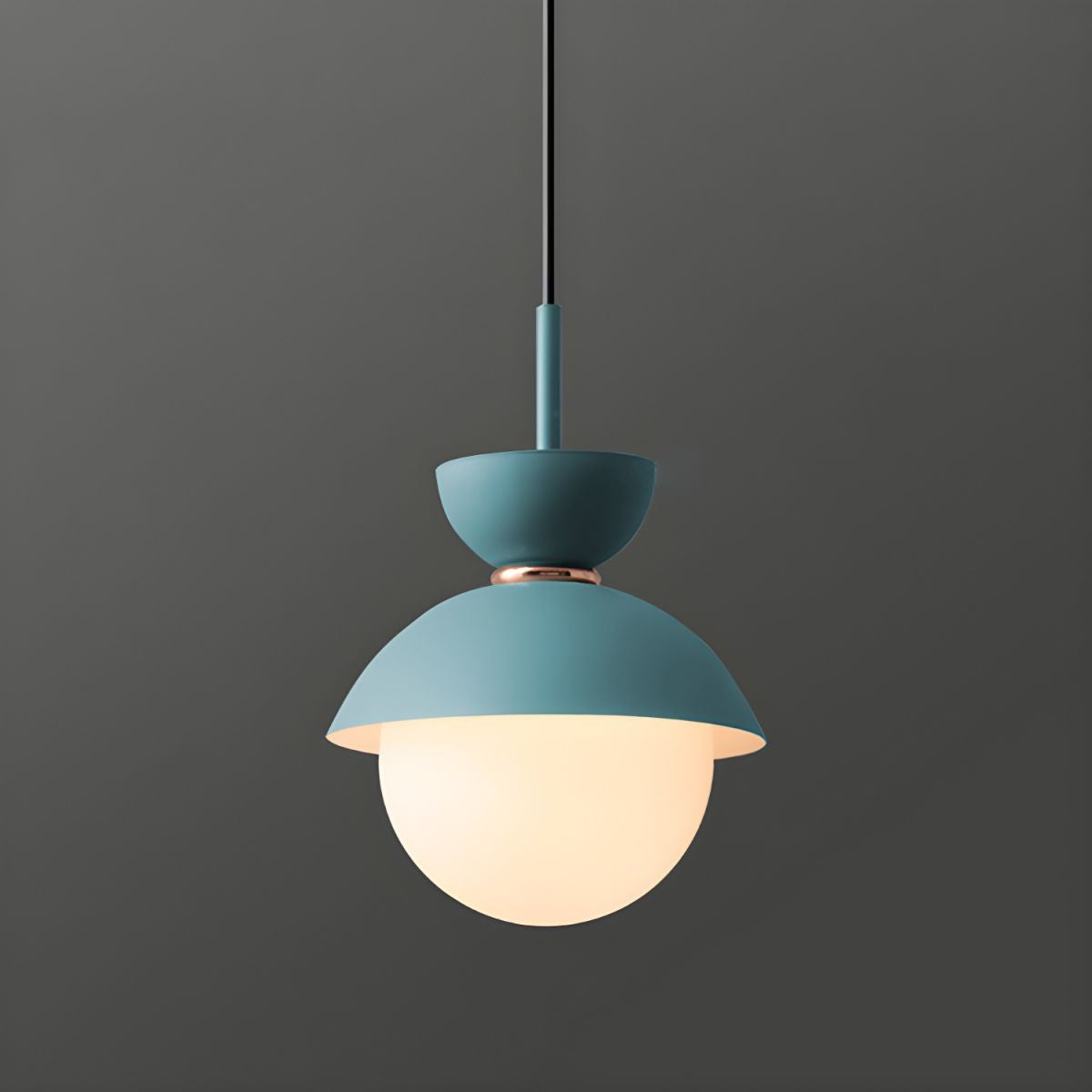 Cairns Nordic Globe LED Hanglamp Kleurrijk Metaal Slaapkamer