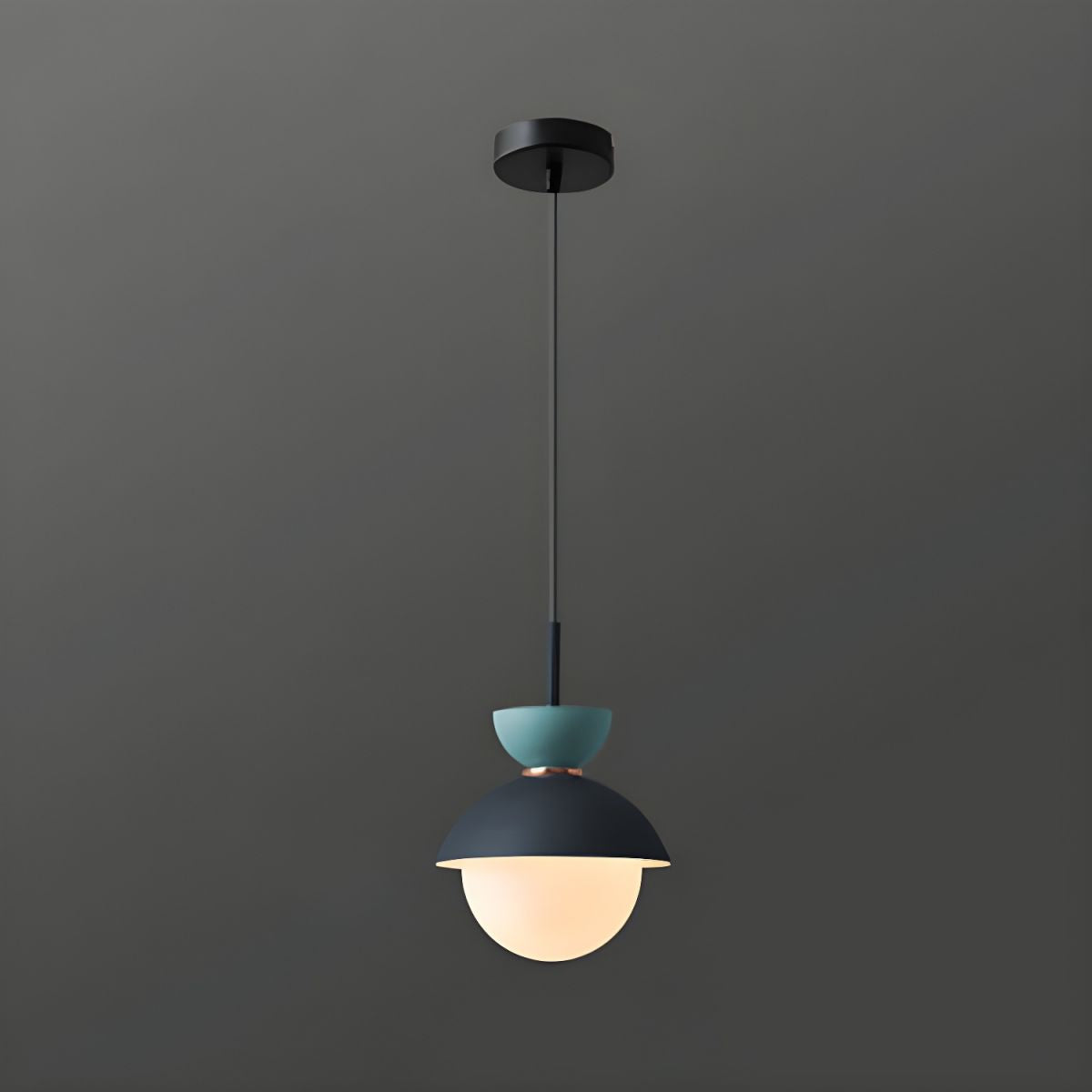 Cairns Nordic Globe LED Hanglamp Kleurrijk Metaal Slaapkamer