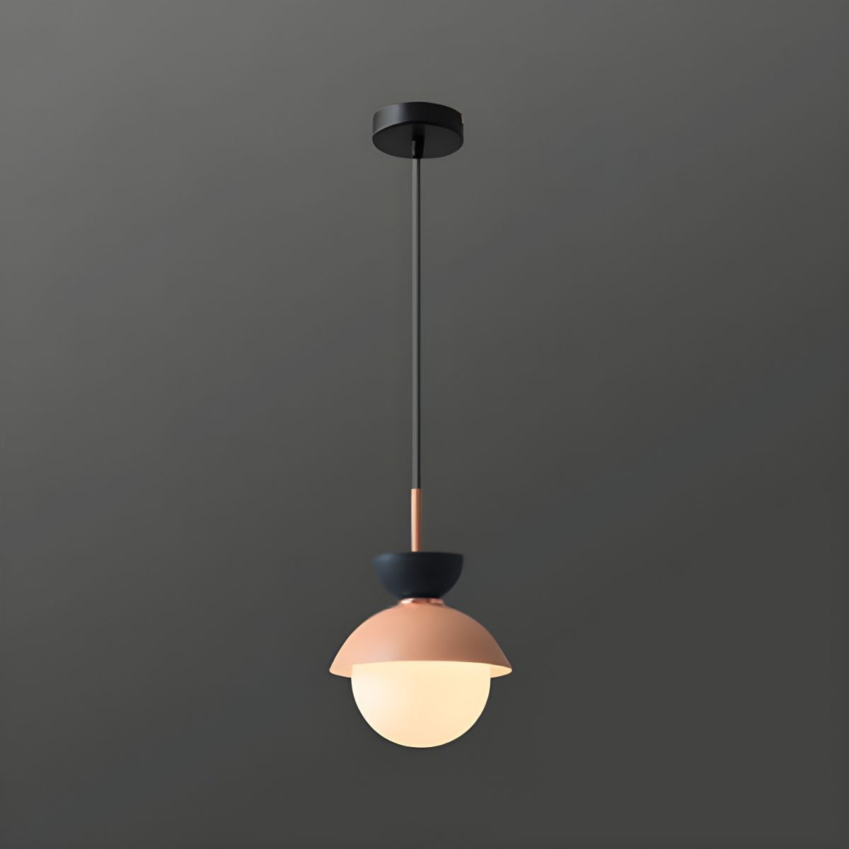 Cairns Nordic Globe LED Hanglamp Kleurrijk Metaal Slaapkamer