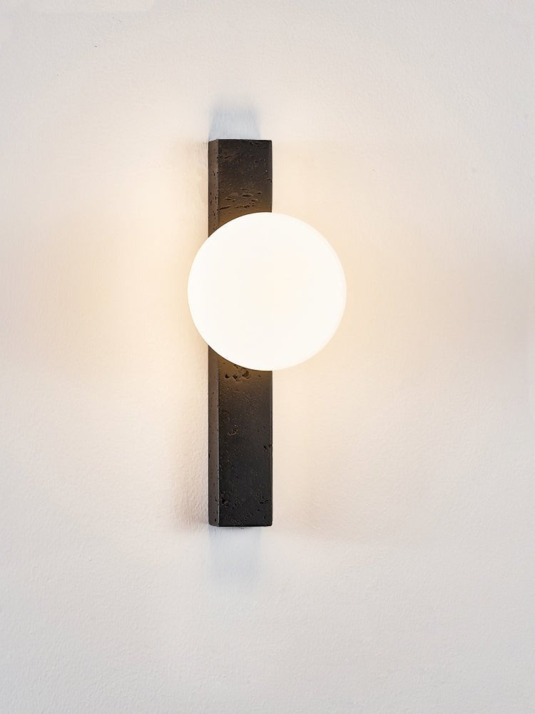 Zoshaira bollen Zwart travertin wandlamp