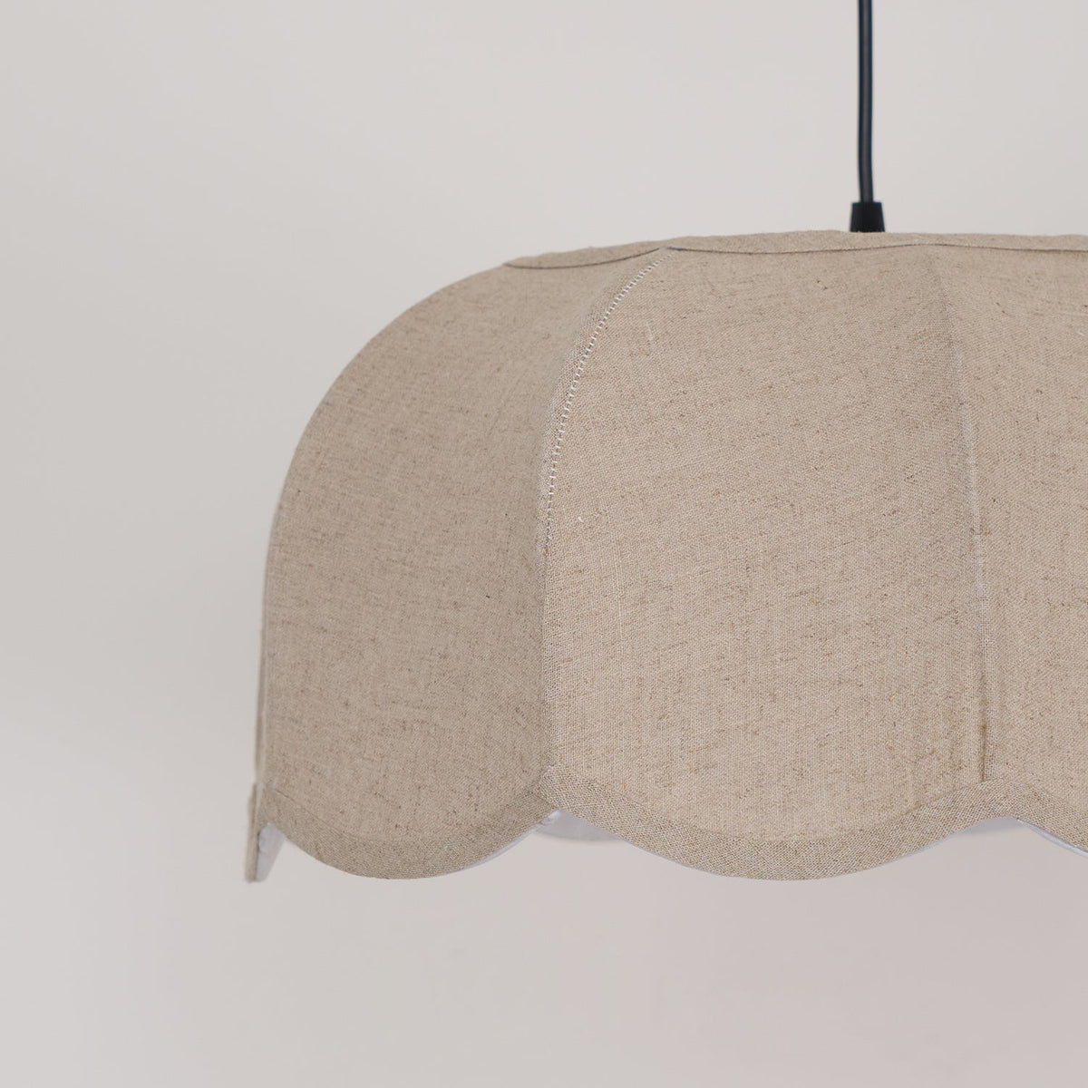 Linoaya hanglamp van Stof met Rustieke Sfeer in Beige