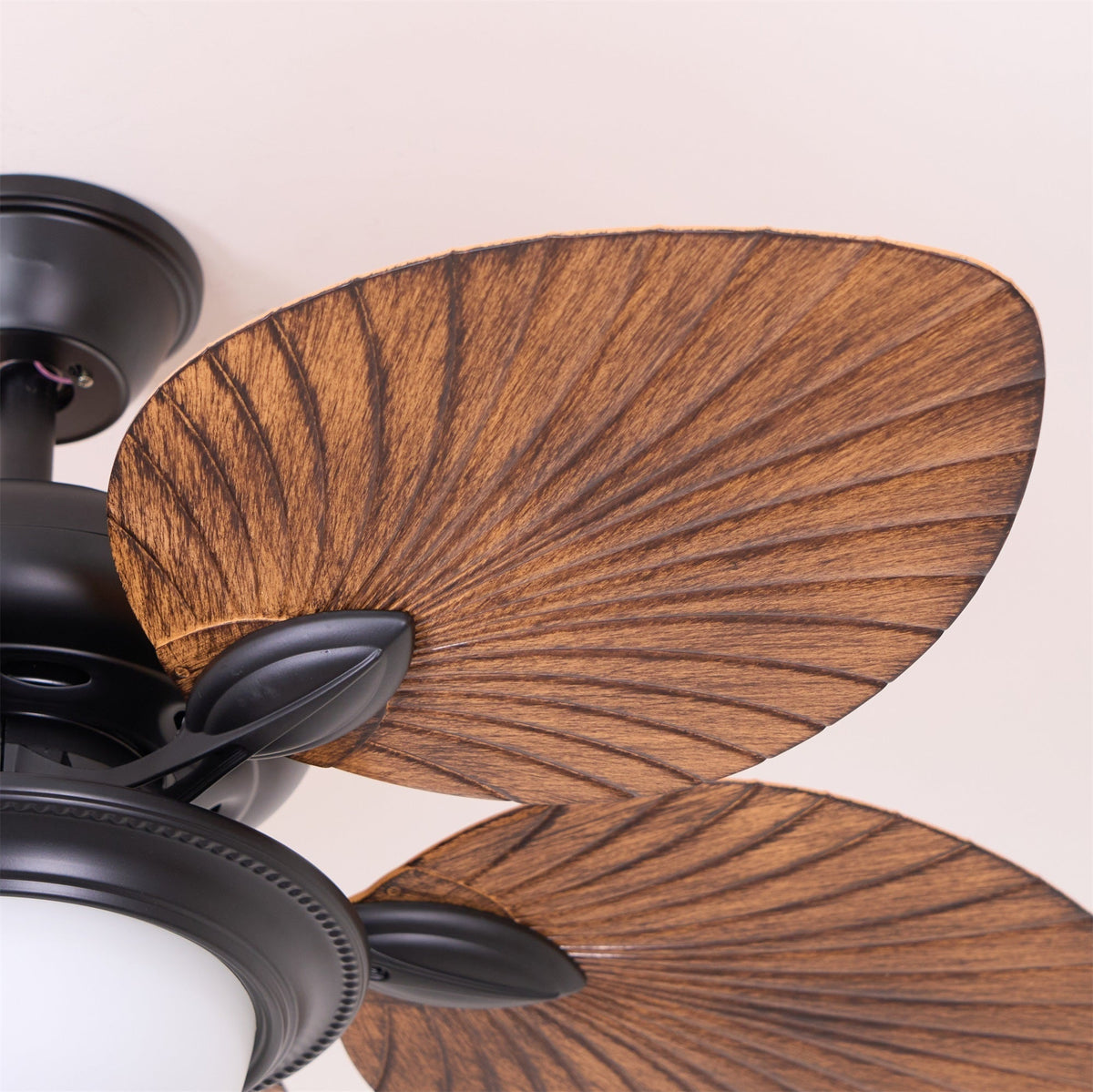 Virel Tropical hout plafondventilator met verlichting