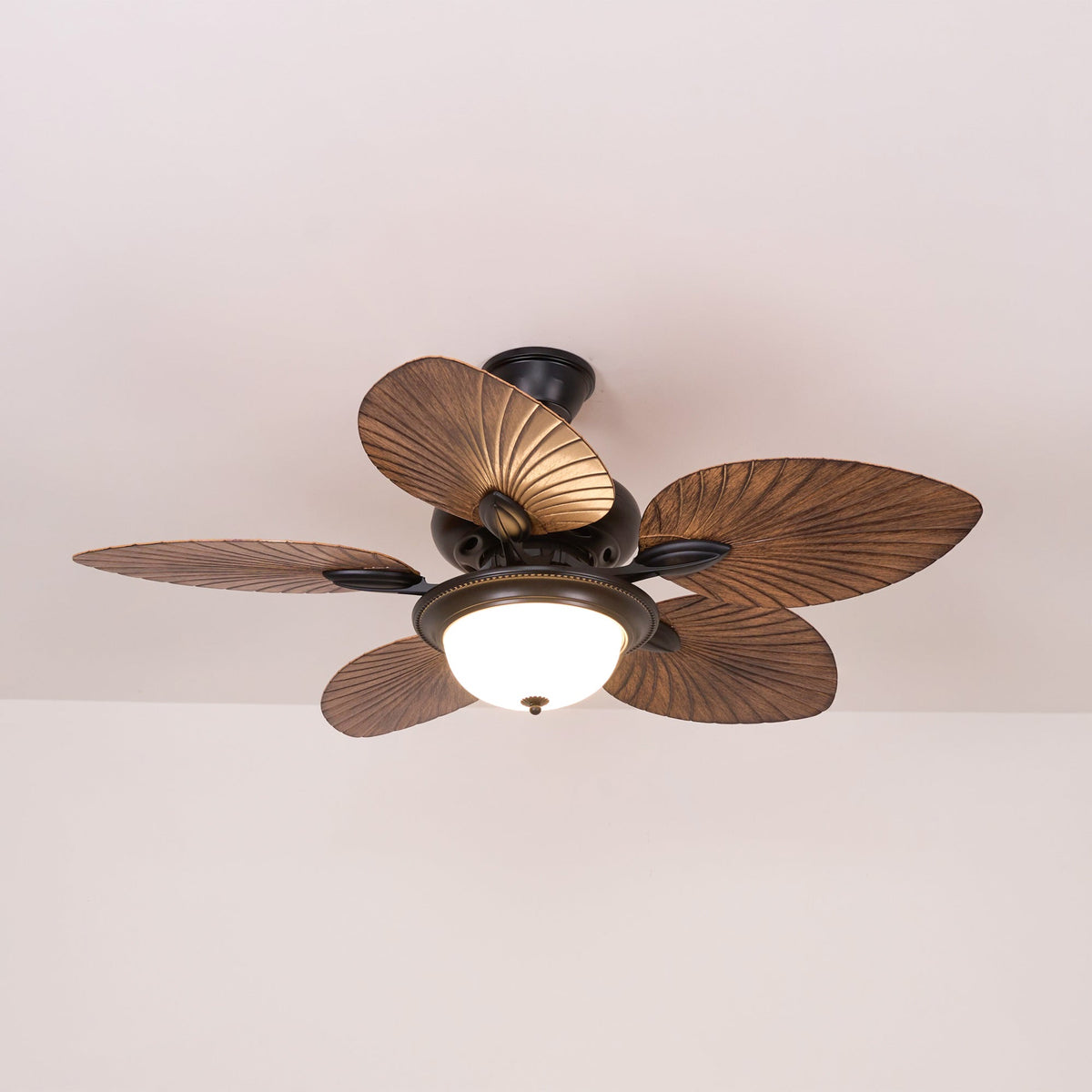 Virel Tropical hout plafondventilator met verlichting