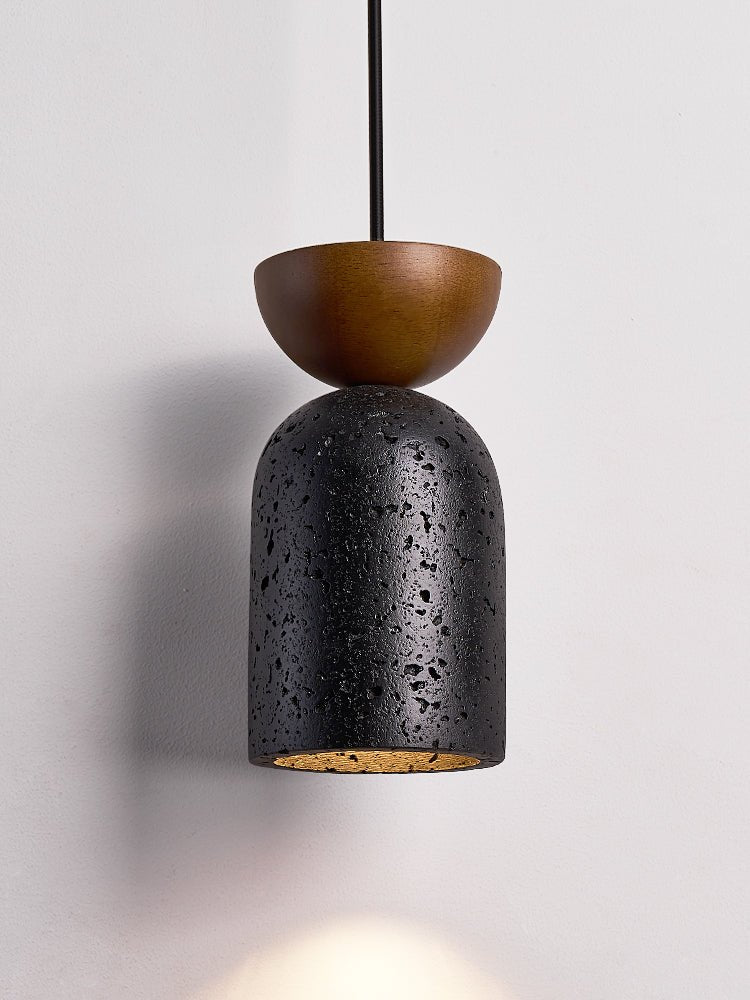 Iris hanglamp met zwarte travertin en donker walnoot