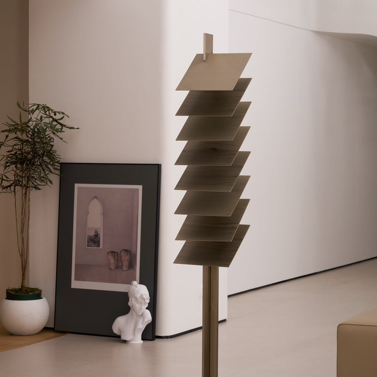 Virauena vloerlamp