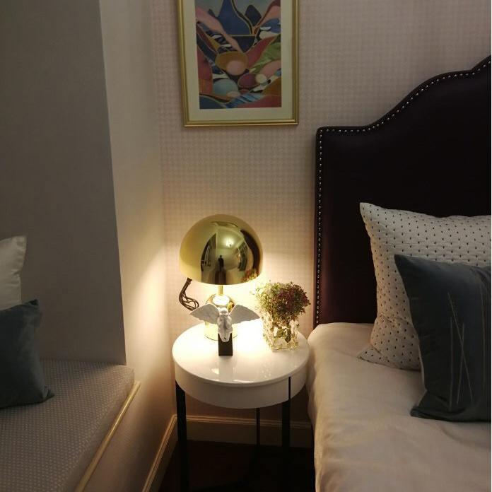 Ames luxe tafellamp in chrome